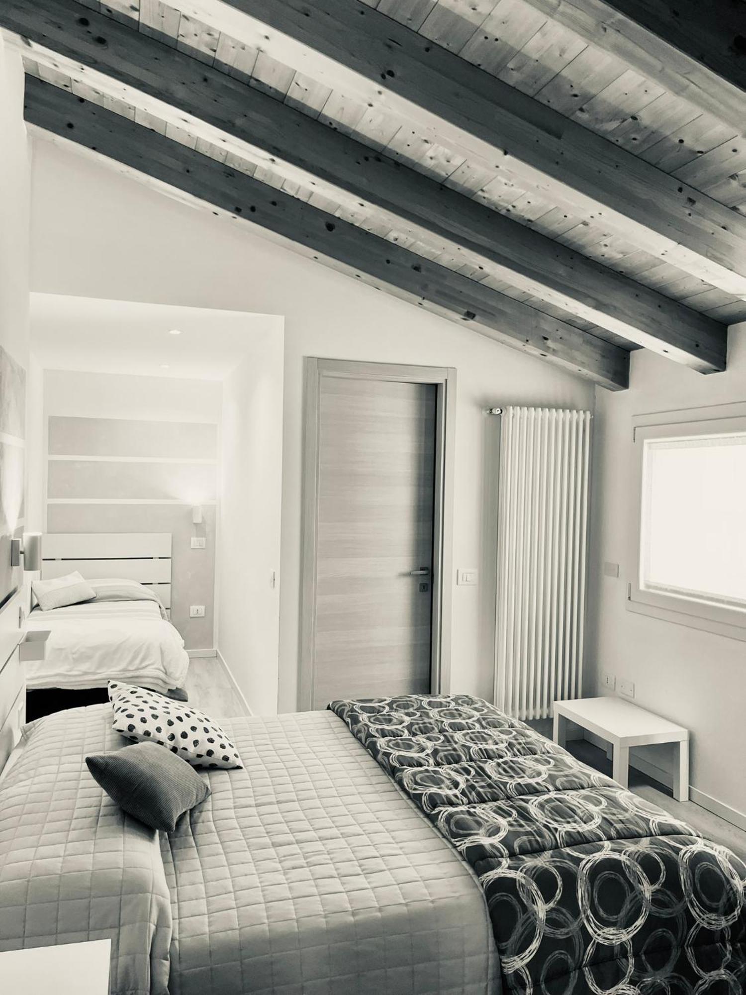 Villavecchia Castegnero Room photo