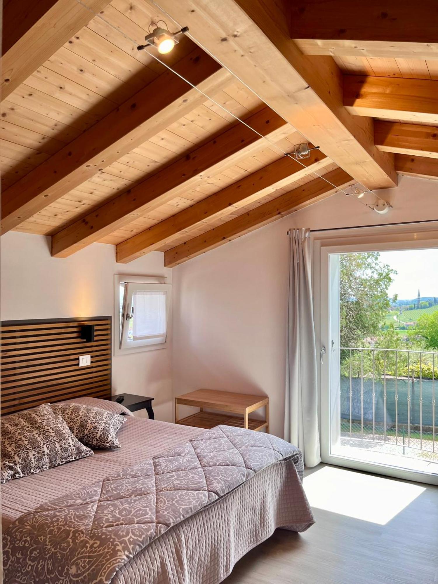 Villavecchia Castegnero Room photo